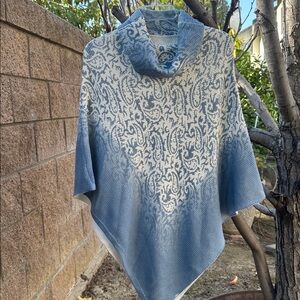 Gorgeous Zoe Madison Blue & White Paisley Print on Knit Cowlneck Poncho Shawl OS